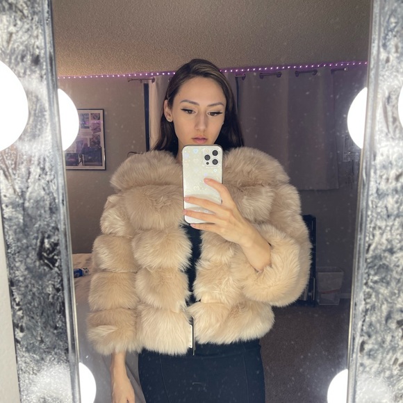 Light Camel Faux Fur 5 Ring Bubble Jacket - Picture 3 of 8